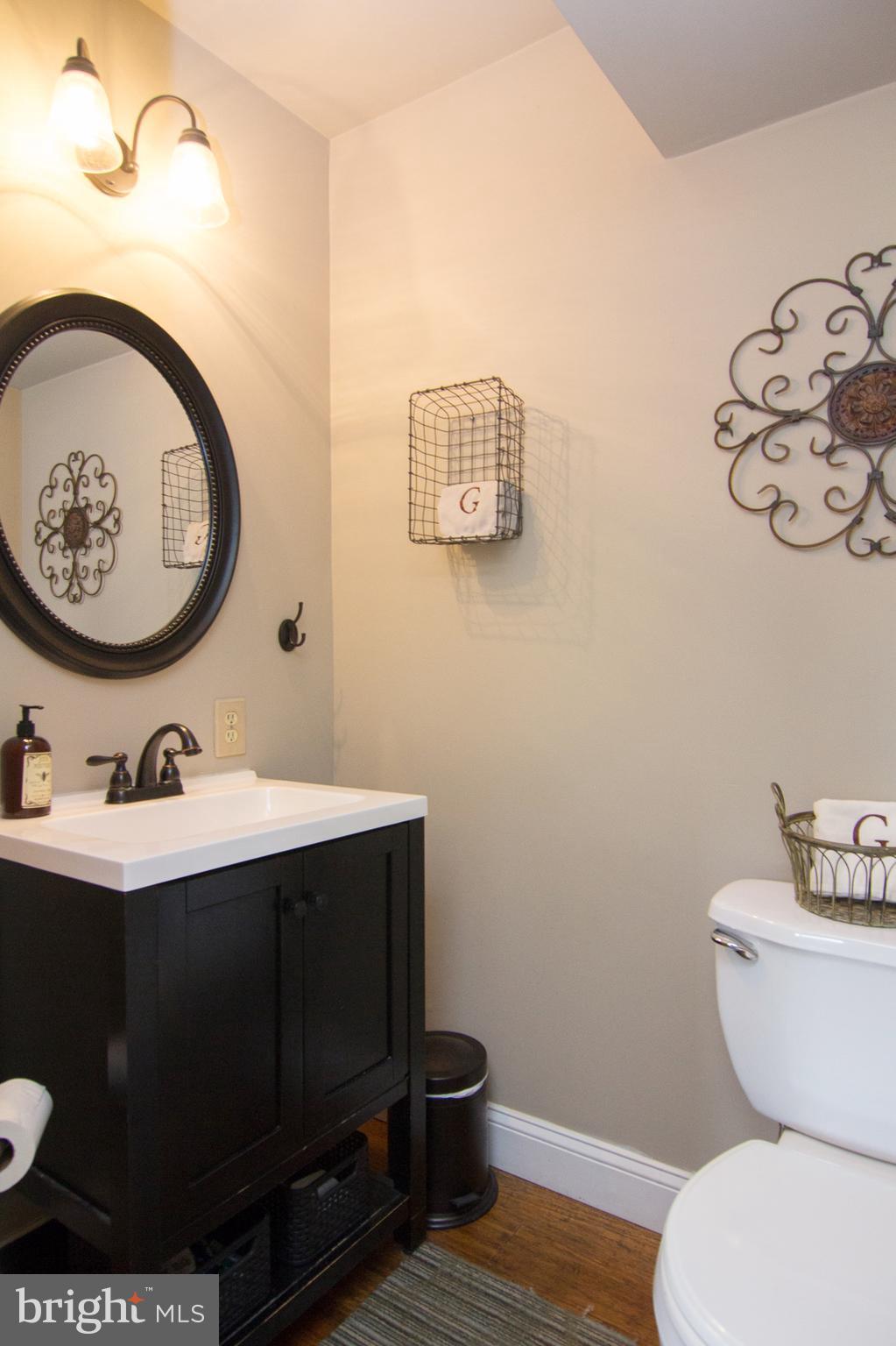 1301 Wesley Road Finksburg, MD 21048 - Photo 12 of 30 Main level Powder room