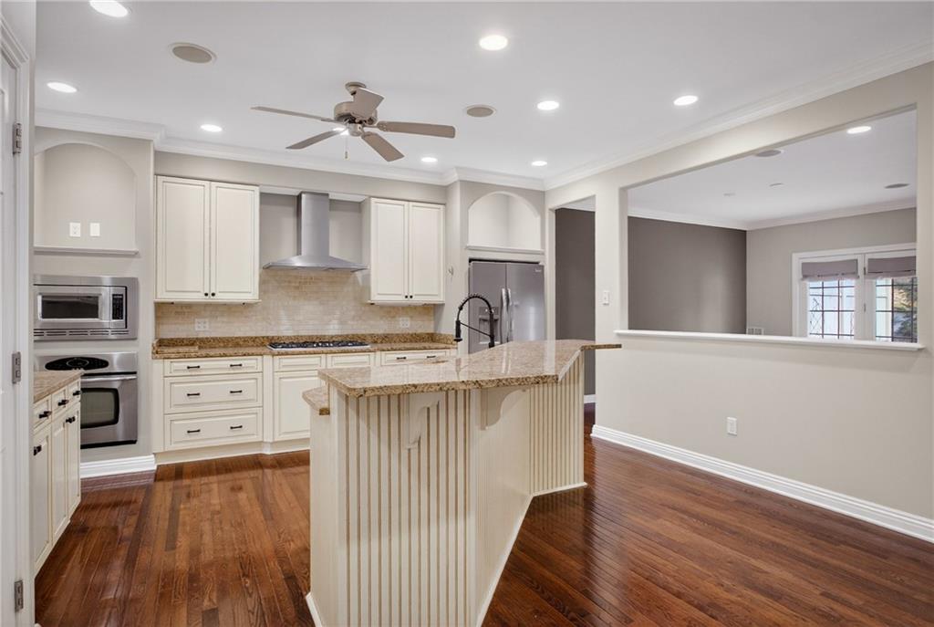 402 Georgetowne Court Wexford, PA 15090 - Photo 13 of 48