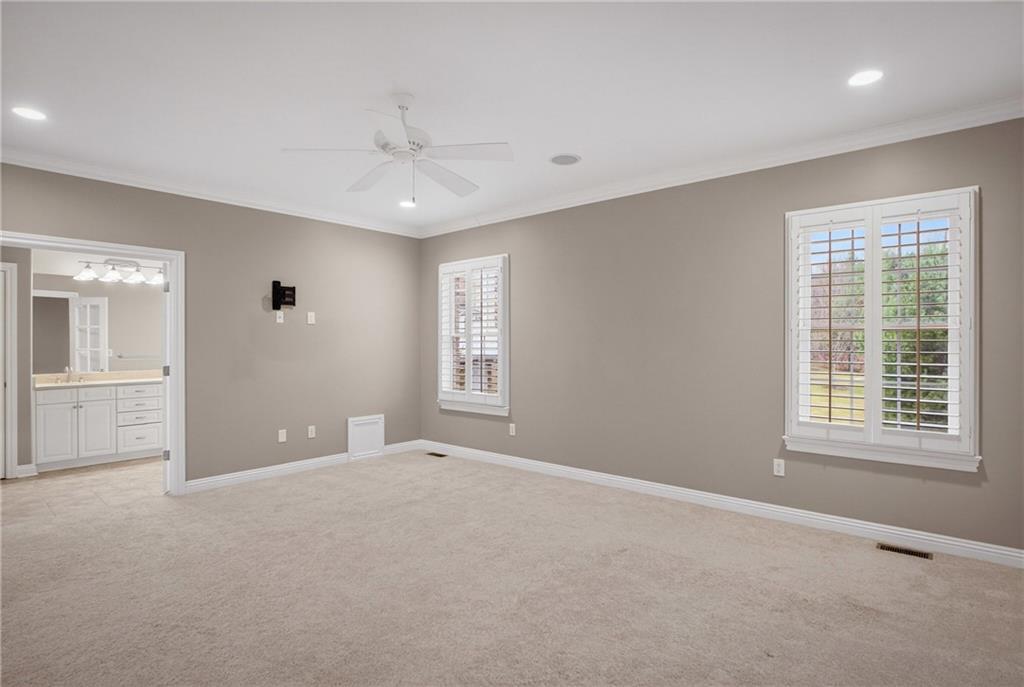 402 Georgetowne Court Wexford, PA 15090 - Photo 20 of 48