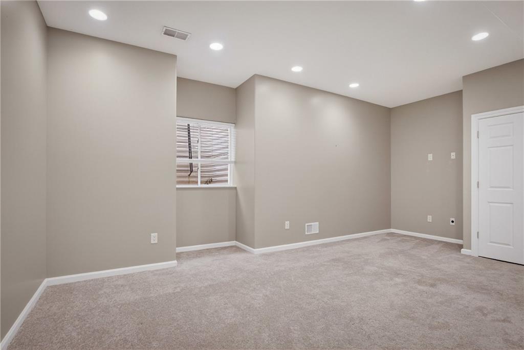 402 Georgetowne Court Wexford, PA 15090 - Photo 37 of 48