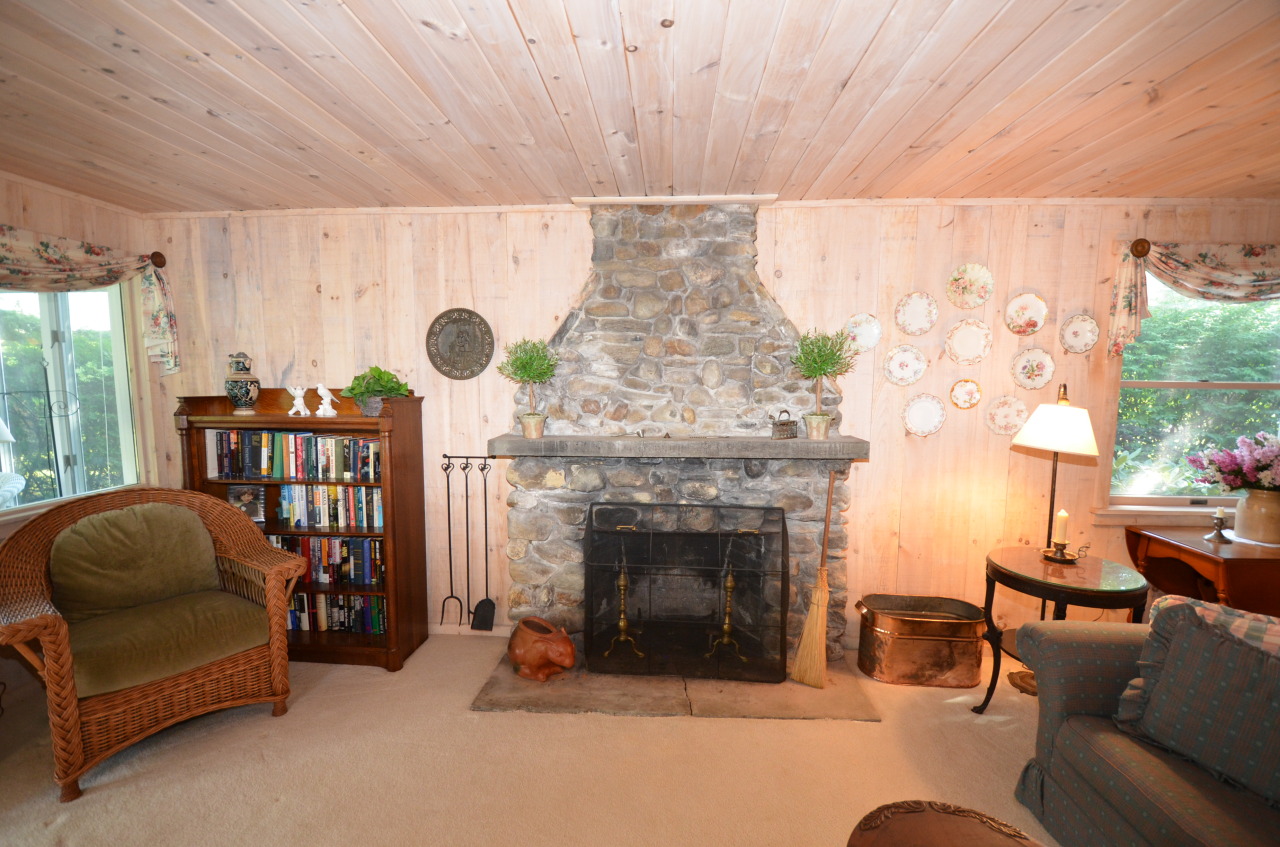 237 East Shore Road Becket, MA 01223 - Photo 9 of 16 Living-Fireplace