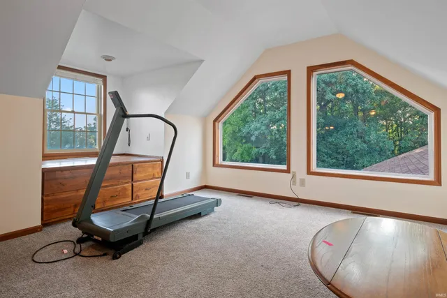 $375,000 | 3869 Highway 116, Markle, IN 46770