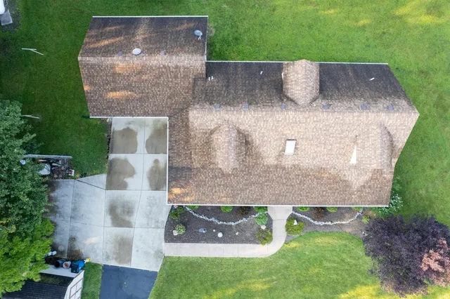 $375,000 | 3869 Highway 116, Markle, IN 46770