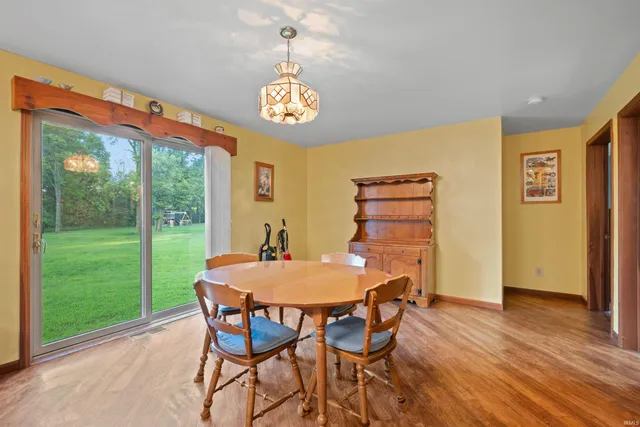 $375,000 | 3869 Highway 116, Markle, IN 46770