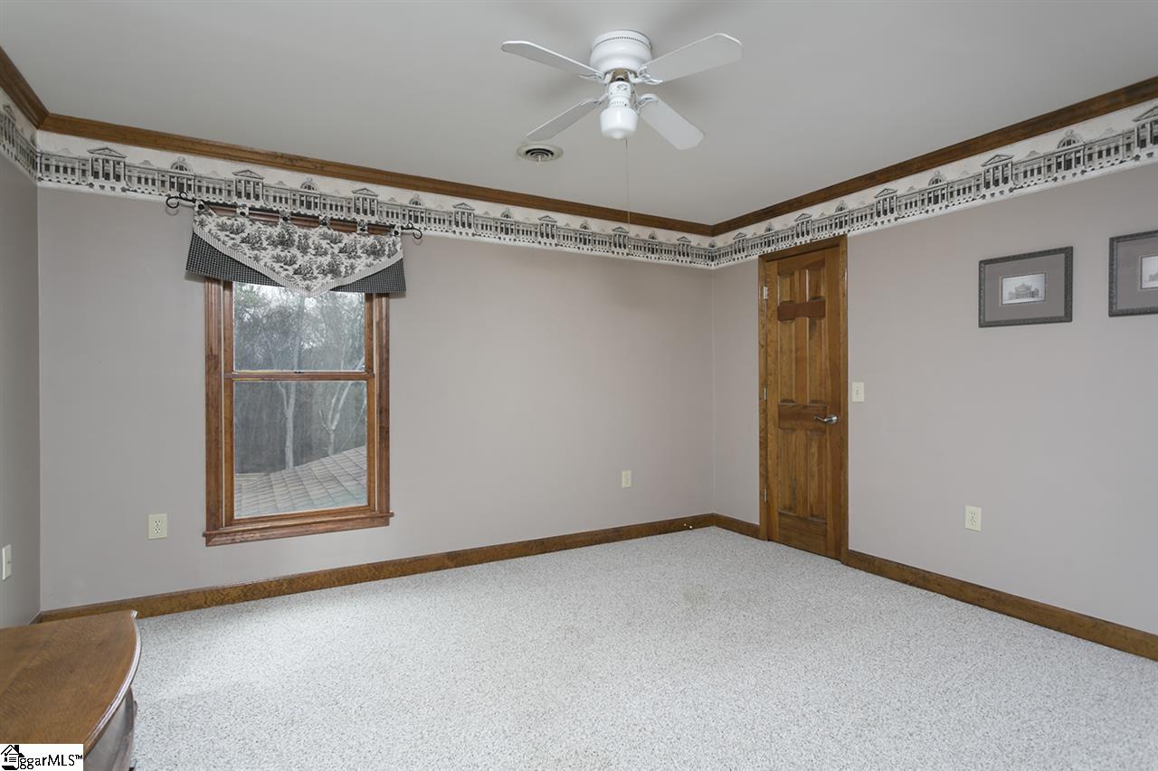 107 Taniere Court Simpsonville, SC 29680 - Photo 24 of 34 Gallery Image 24