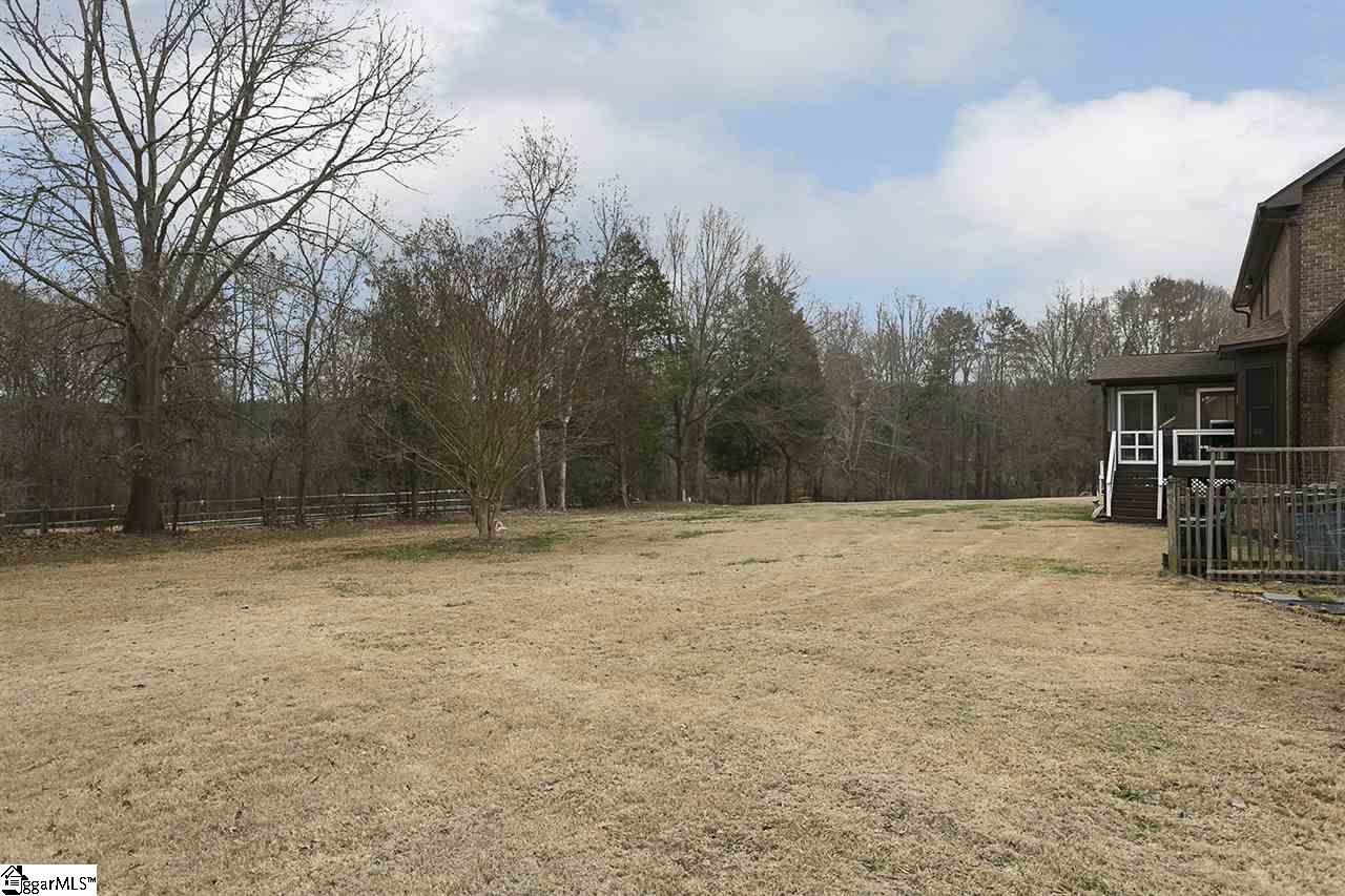 107 Taniere Court Simpsonville, SC 29680 - Photo 31 of 34 Gallery Image 31