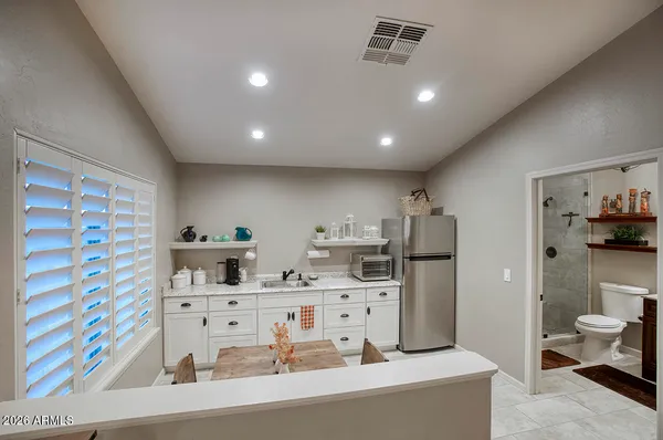 $949,000 | 4080 East Laurel Avenue, Gilbert, AZ 85234