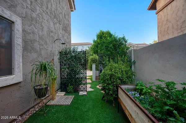 $949,000 | 4080 East Laurel Avenue, Gilbert, AZ 85234