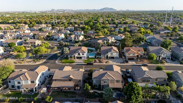 $949,000 | 4080 East Laurel Avenue, Gilbert, AZ 85234