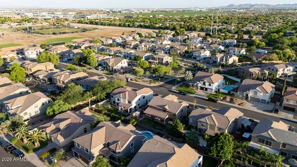 $949,000 | 4080 East Laurel Avenue, Gilbert, AZ 85234
