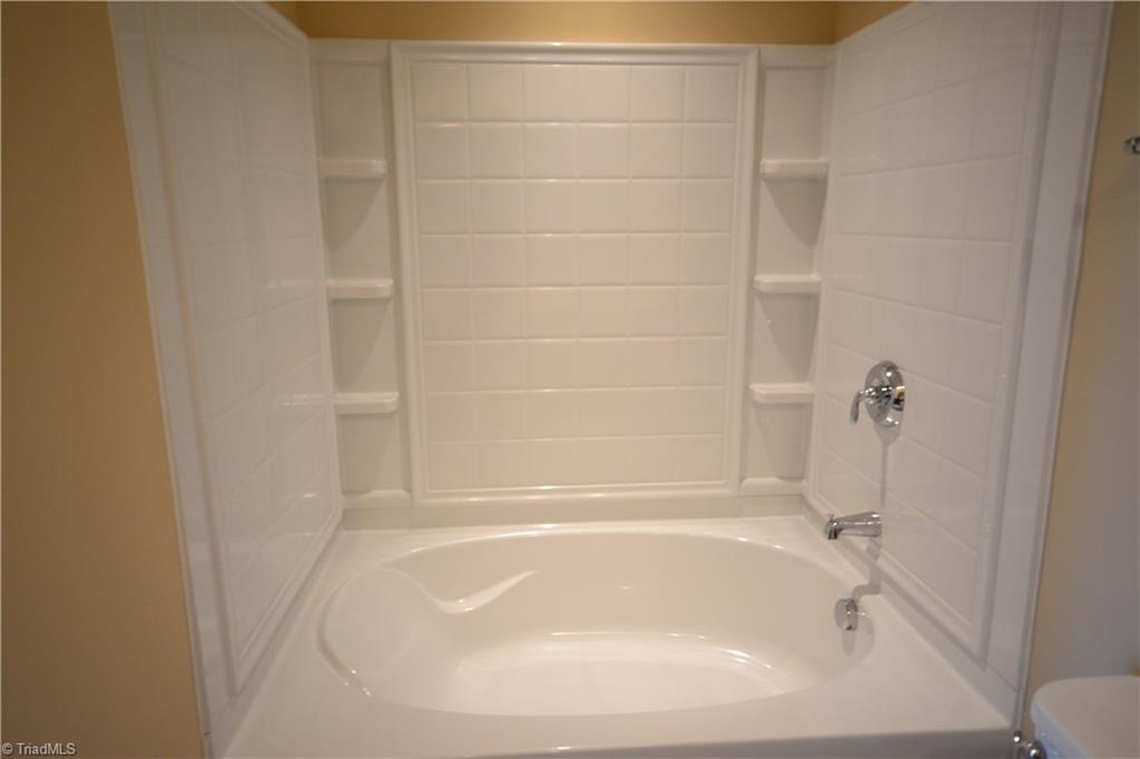657 Nikyle Circle High Point, NC 27265 - Photo 13 of 20 Gallery Image 13