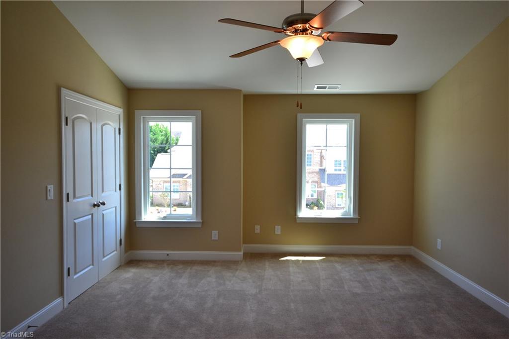 657 Nikyle Circle High Point, NC 27265 - Photo 14 of 20 Gallery Image 14