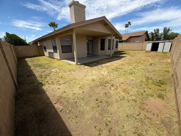 $1,995 | 5119 North 78th Drive, Glendale, AZ 85303