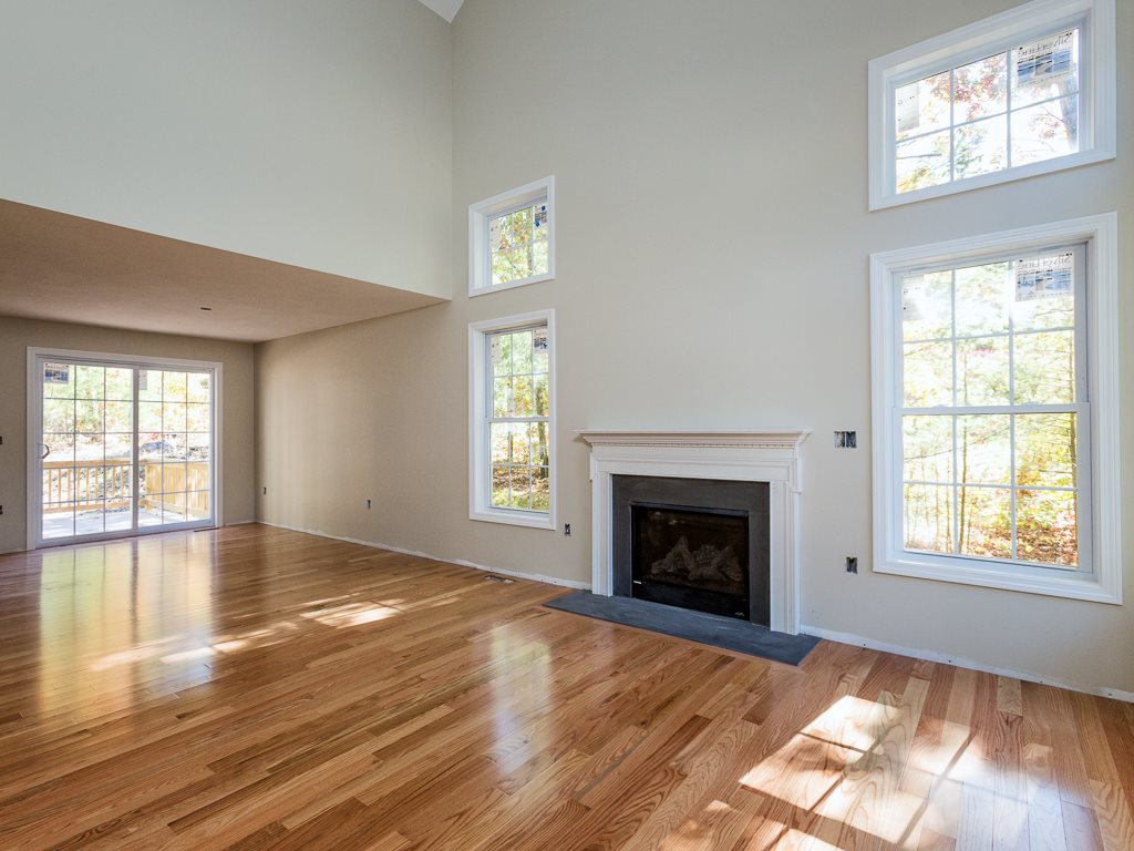 28 Conant Road Nashua, NH 03062 - Photo 6 of 13