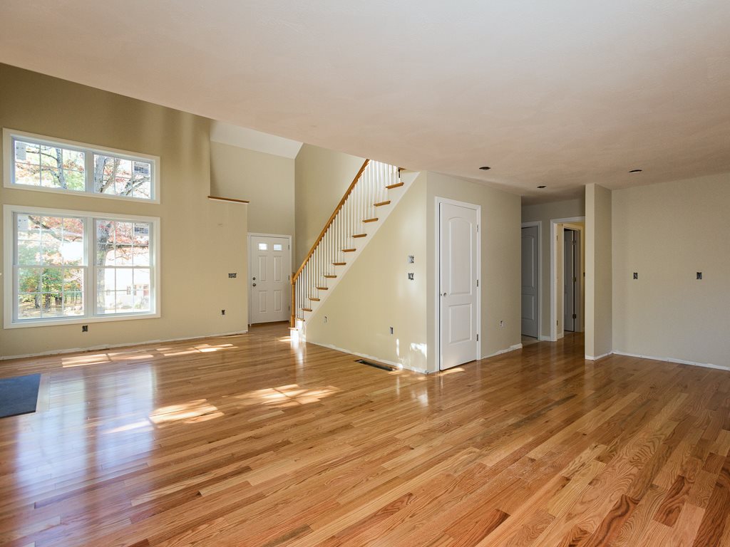 28 Conant Road Nashua, NH 03062 - Photo 7 of 13