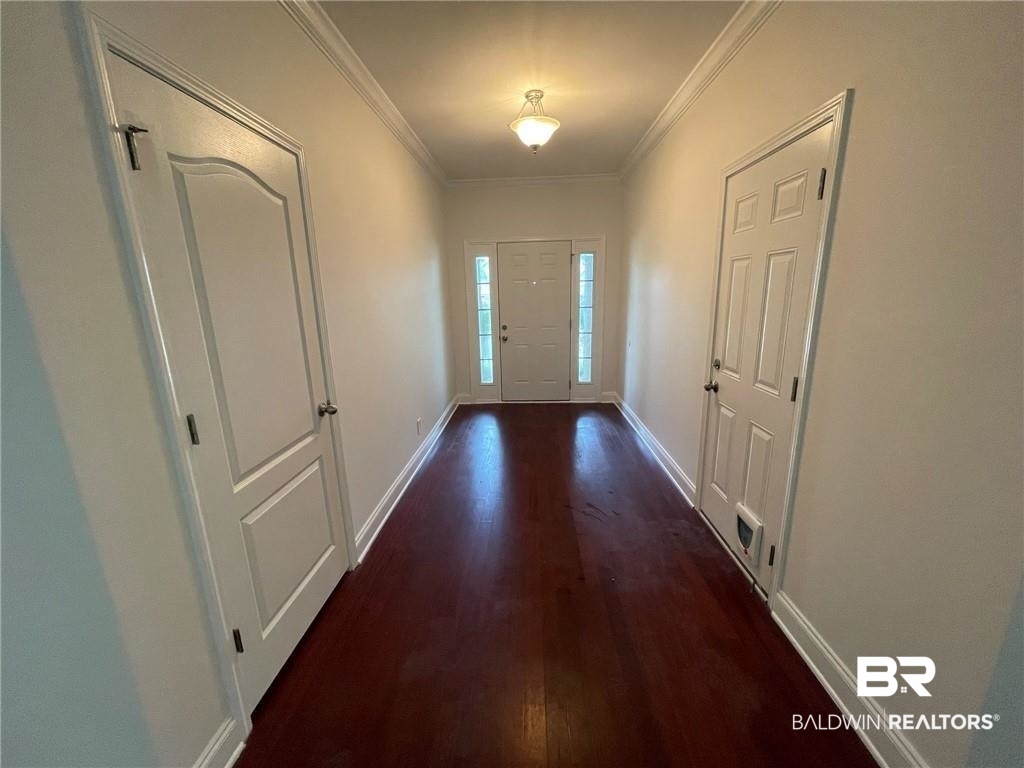 10215 Hunters Trace South Mobile, AL 36608 - Photo 7 of 22 foyer