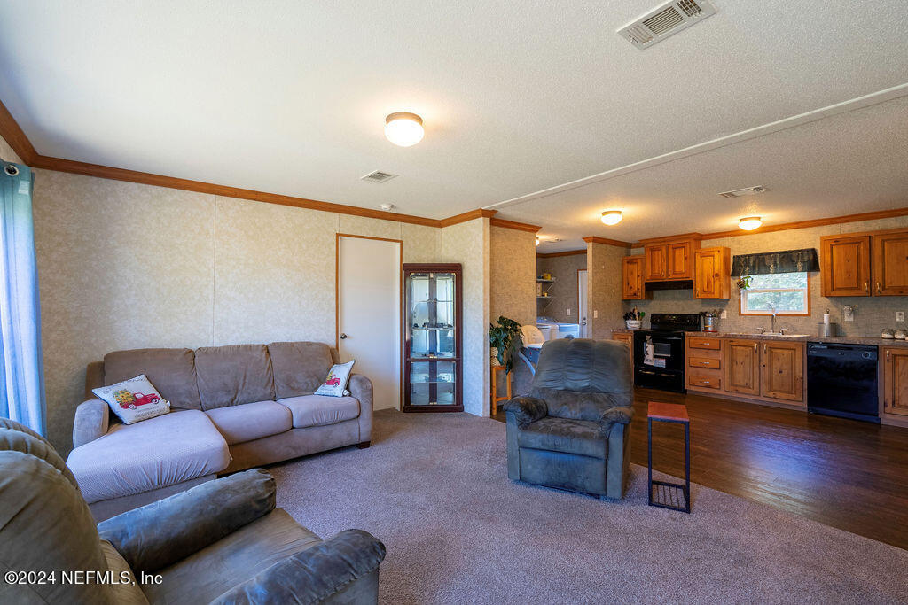 14460 Grover Road Jacksonville, FL 32226 - Photo 3 of 23 DSC01892-HDR