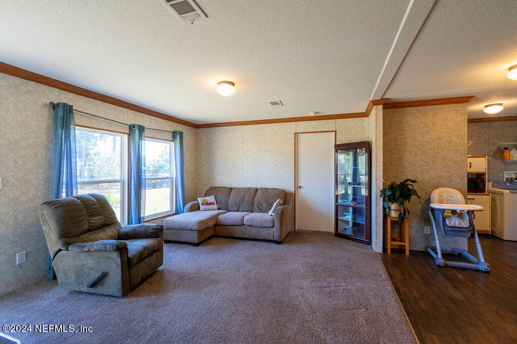 14460 Grover Road Jacksonville, FL 32226 - Photo 4 of 23 DSC01907-HDR