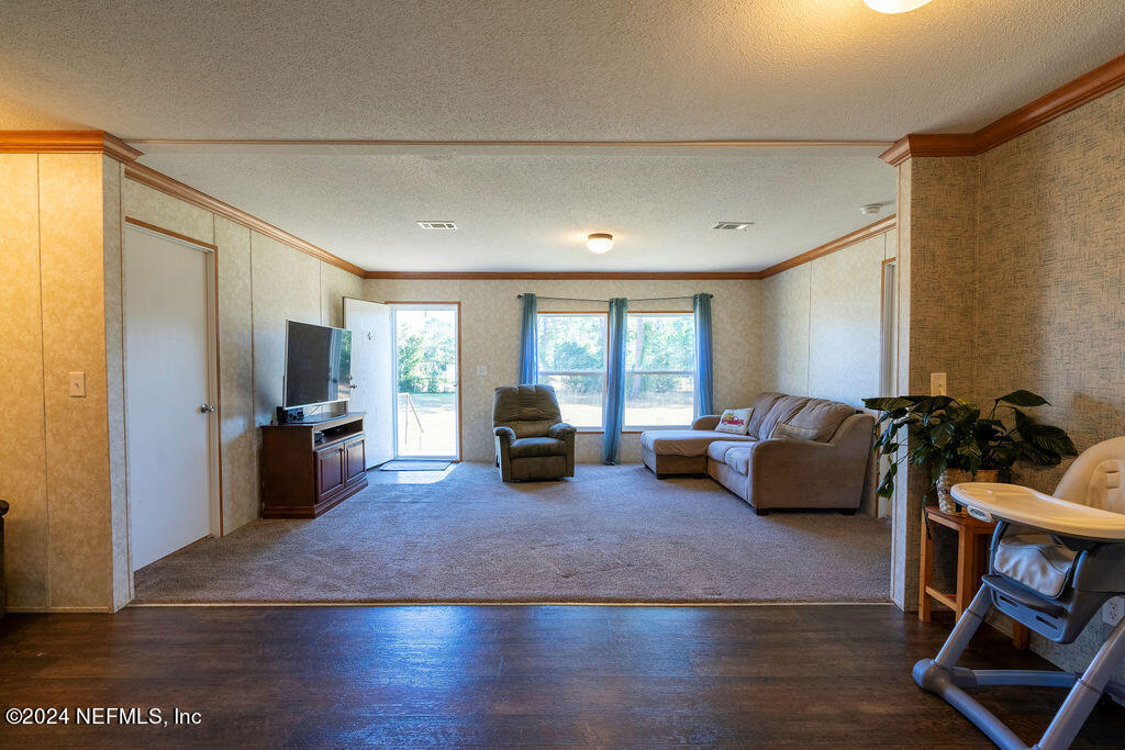14460 Grover Road Jacksonville, FL 32226 - Photo 5 of 23 DSC01912-HDR