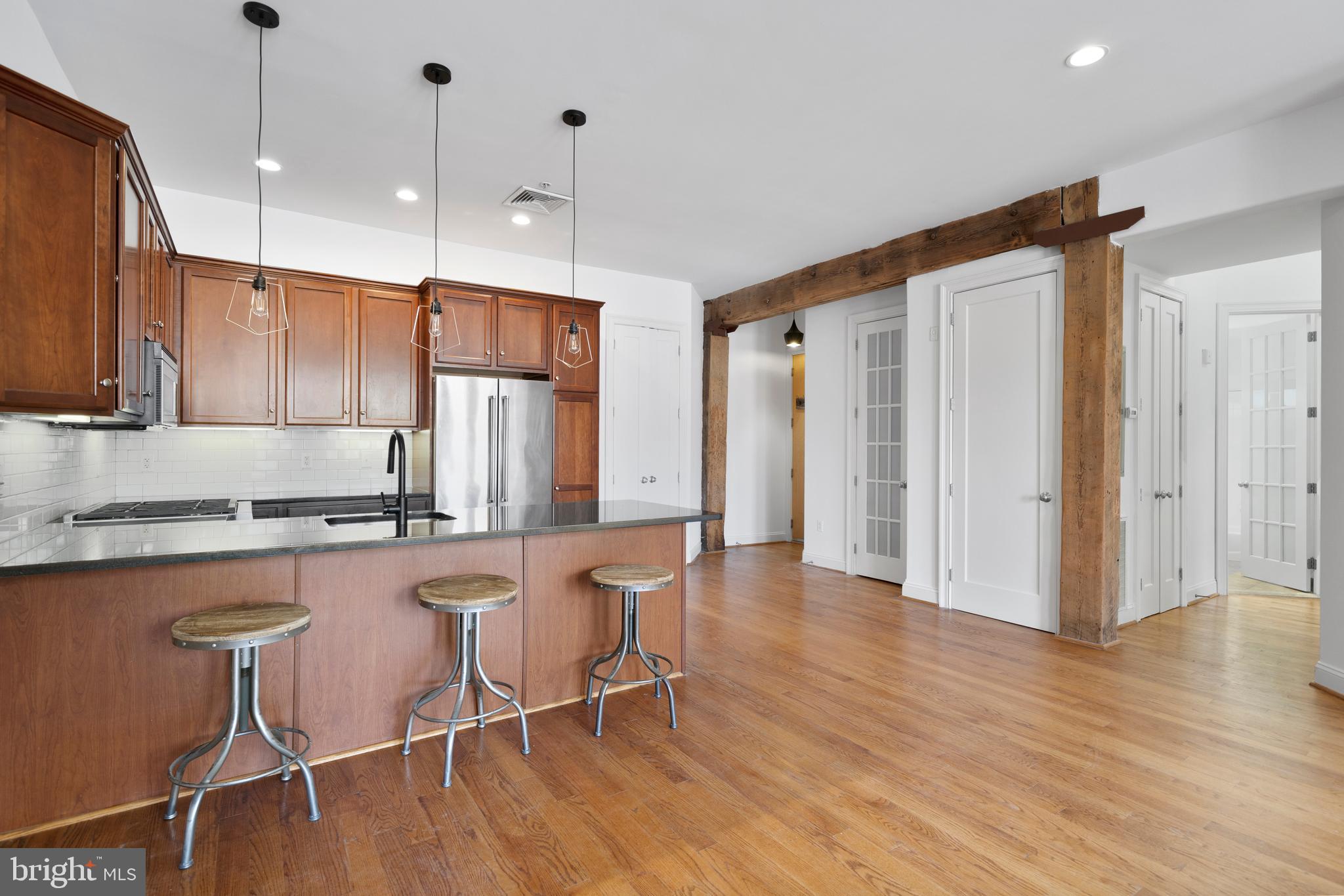 716 South 11th Street, Unit 201 Philadelphia, PA 19147 - Photo 14 of 35