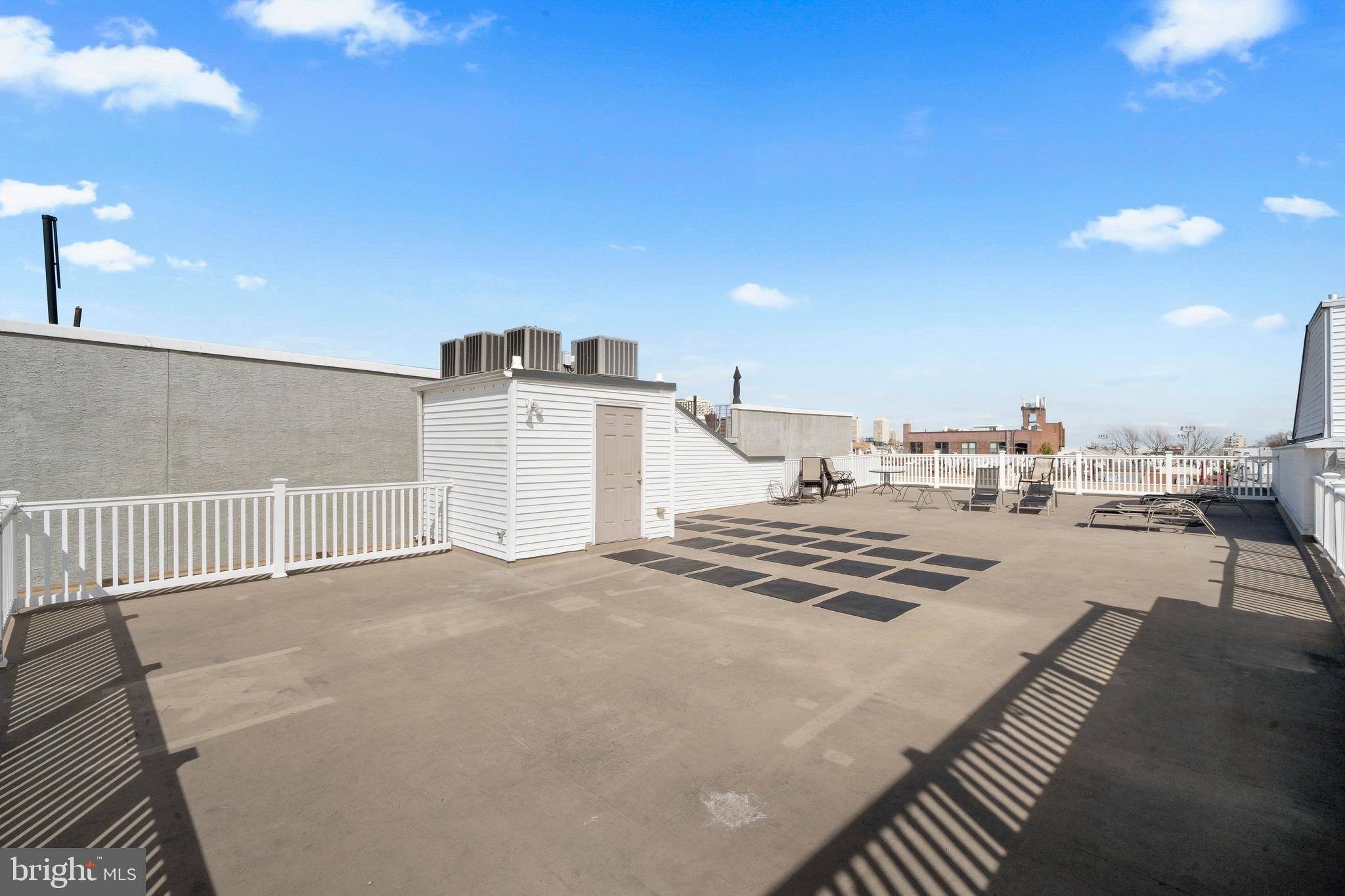 716 South 11th Street, Unit 201 Philadelphia, PA 19147 - Photo 31 of 35