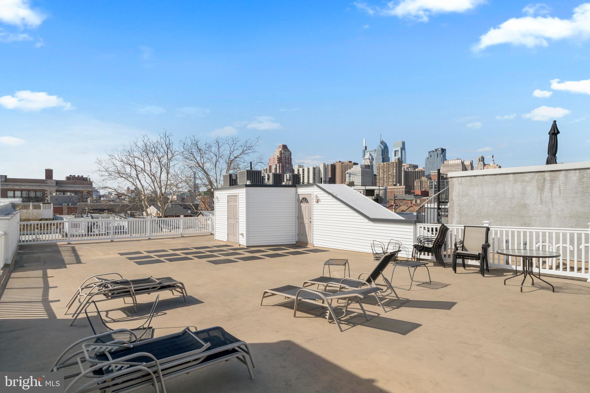 716 South 11th Street, Unit 201 Philadelphia, PA 19147 - Photo 33 of 35