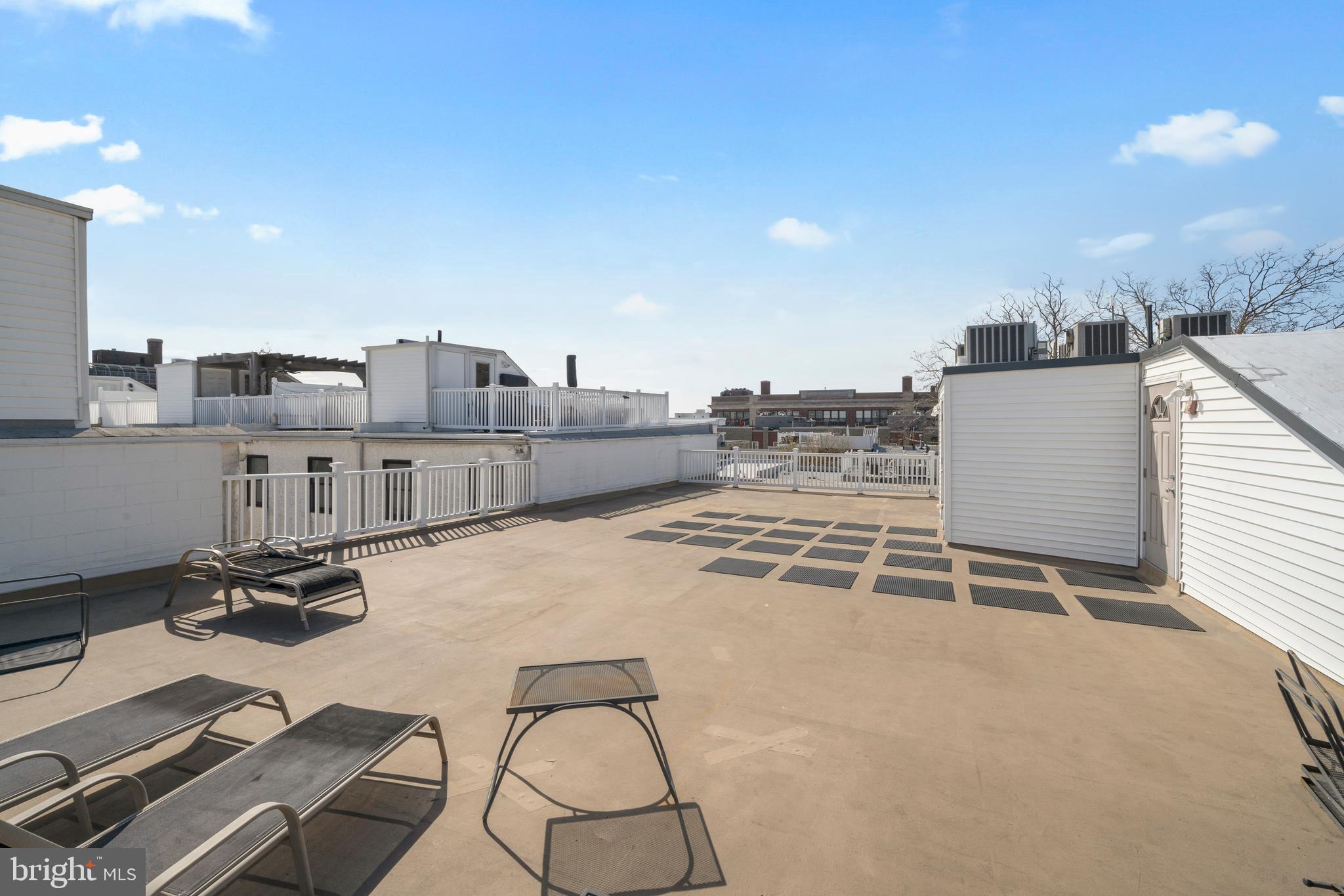 716 South 11th Street, Unit 201 Philadelphia, PA 19147 - Photo 34 of 35