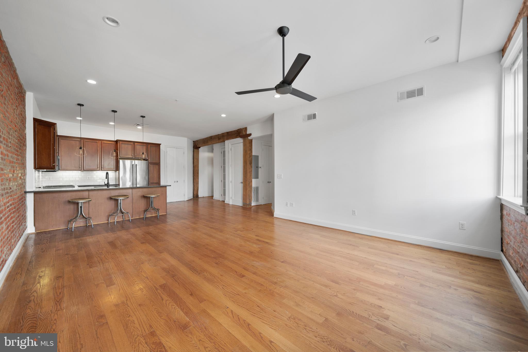 716 South 11th Street, Unit 201 Philadelphia, PA 19147 - Photo 8 of 35