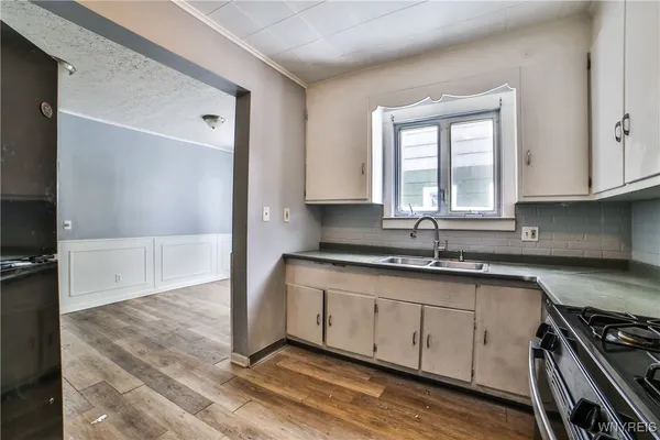 $250,000 | 32 Edson Street, Buffalo, NY 14210