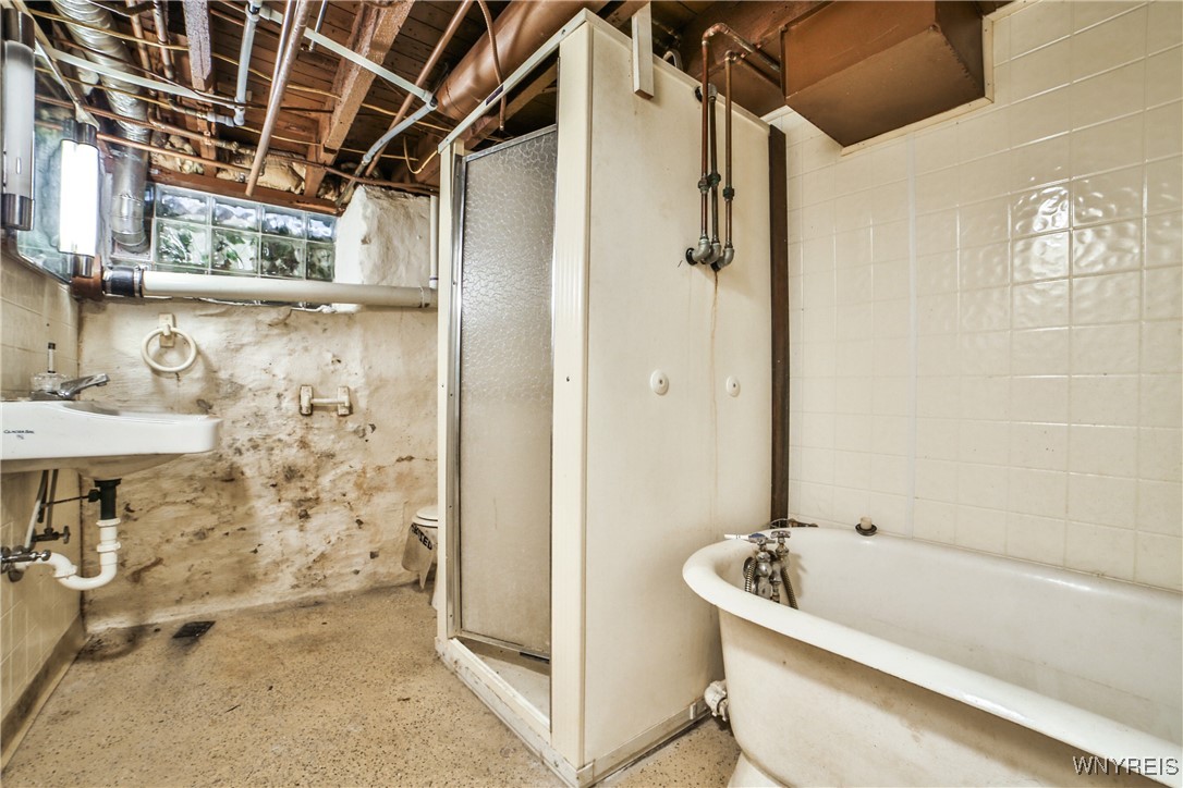 32 Edson Street Buffalo, NY 14210 - Photo 31 of 50