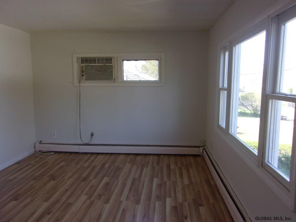 233 Lisha Kill Road Colonie, NY 12309 - Photo 21 of 27 Photo 21
