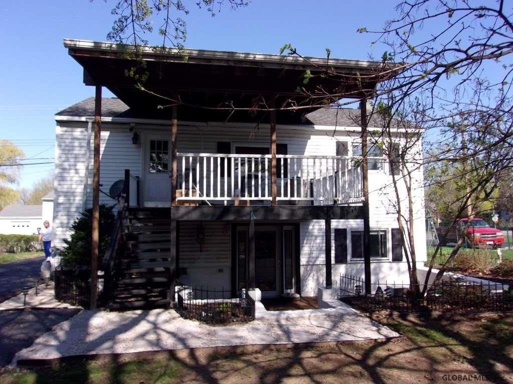 233 Lisha Kill Road Colonie, NY 12309 - Photo 4 of 27 Photo 4