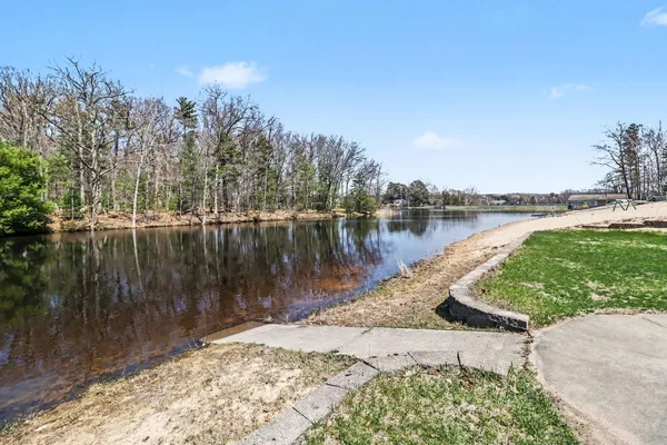 $725,000 | 8284 West Lake Holiday Drive, Mears, MI 49436