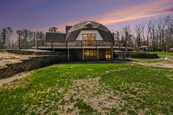 $725,000 | 8284 West Lake Holiday Drive, Mears, MI 49436