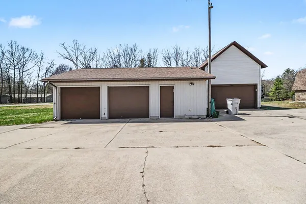 $725,000 | 8284 West Lake Holiday Drive, Mears, MI 49436