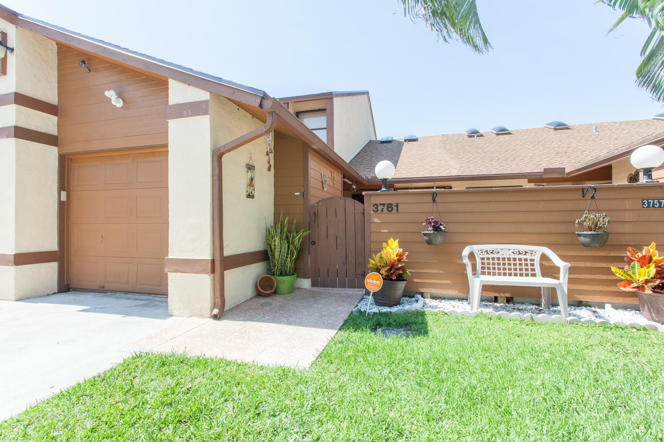 3761 Blue Ridge Road West Palm Beach, FL 33406 - Photo 2 of 30 HUNT-2