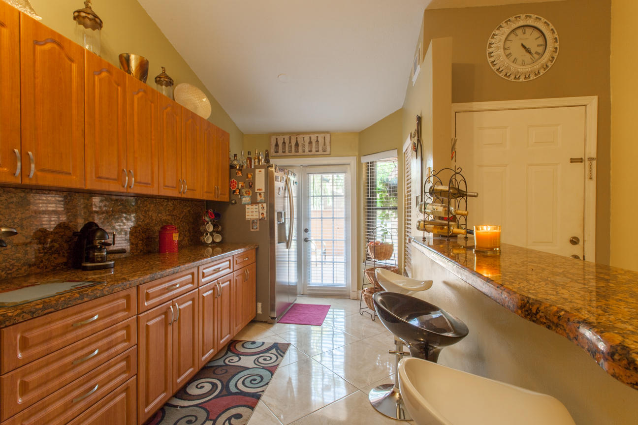 3761 Blue Ridge Road West Palm Beach, FL 33406 - Photo 10 of 30 HUNT-13