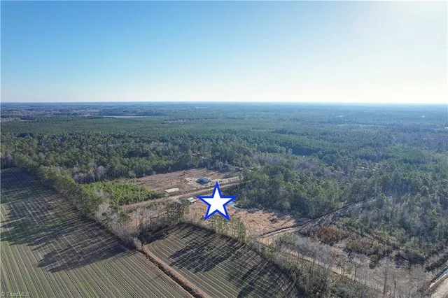 $127,900 | 105 Bay Drive, Tabor City, NC 28463