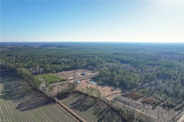 $127,900 | 105 Bay Drive, Tabor City, NC 28463