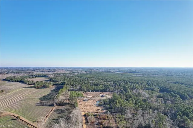 $127,900 | 105 Bay Drive, Tabor City, NC 28463