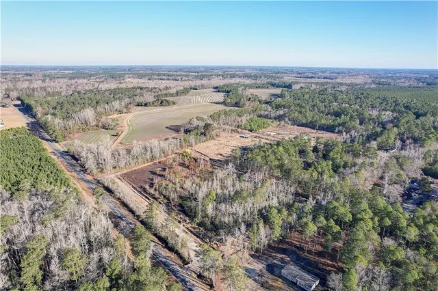 $127,900 | 105 Bay Drive, Tabor City, NC 28463