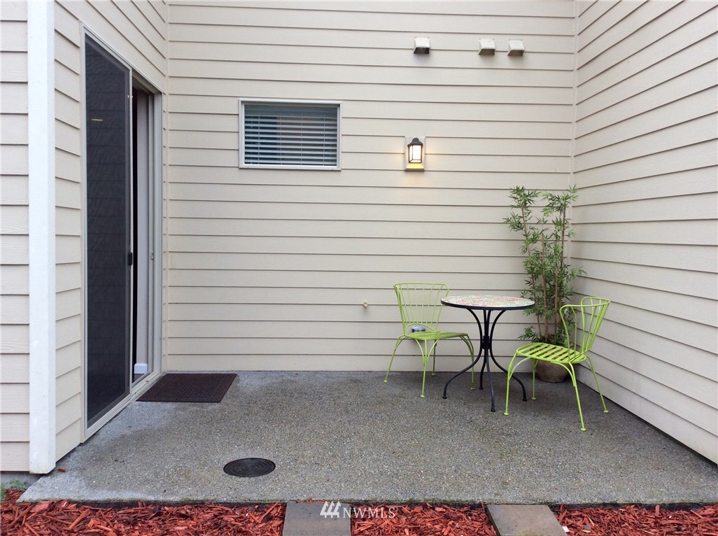 631 Kaiser Road Southwest Olympia, WA 98502 - Photo 12 of 25 Gallery Image 12