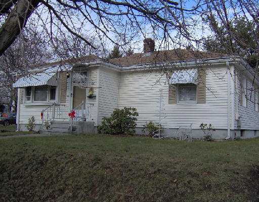 28 Togansett Road Providence, RI 02910 - Photo 1 of 1 Exterior Front.