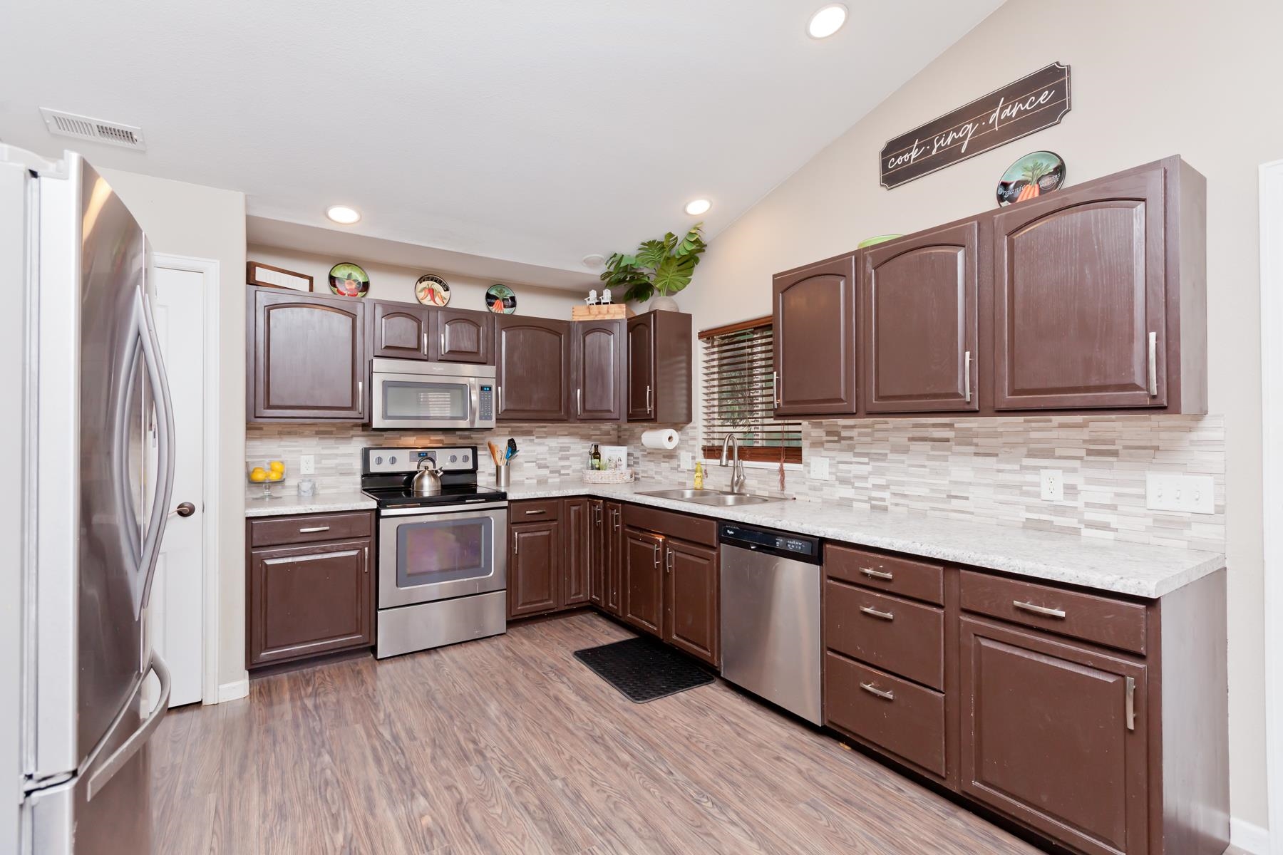 848 Delean Way Fruita, CO 81521 - Photo 8 of 37 Gallery Image 8