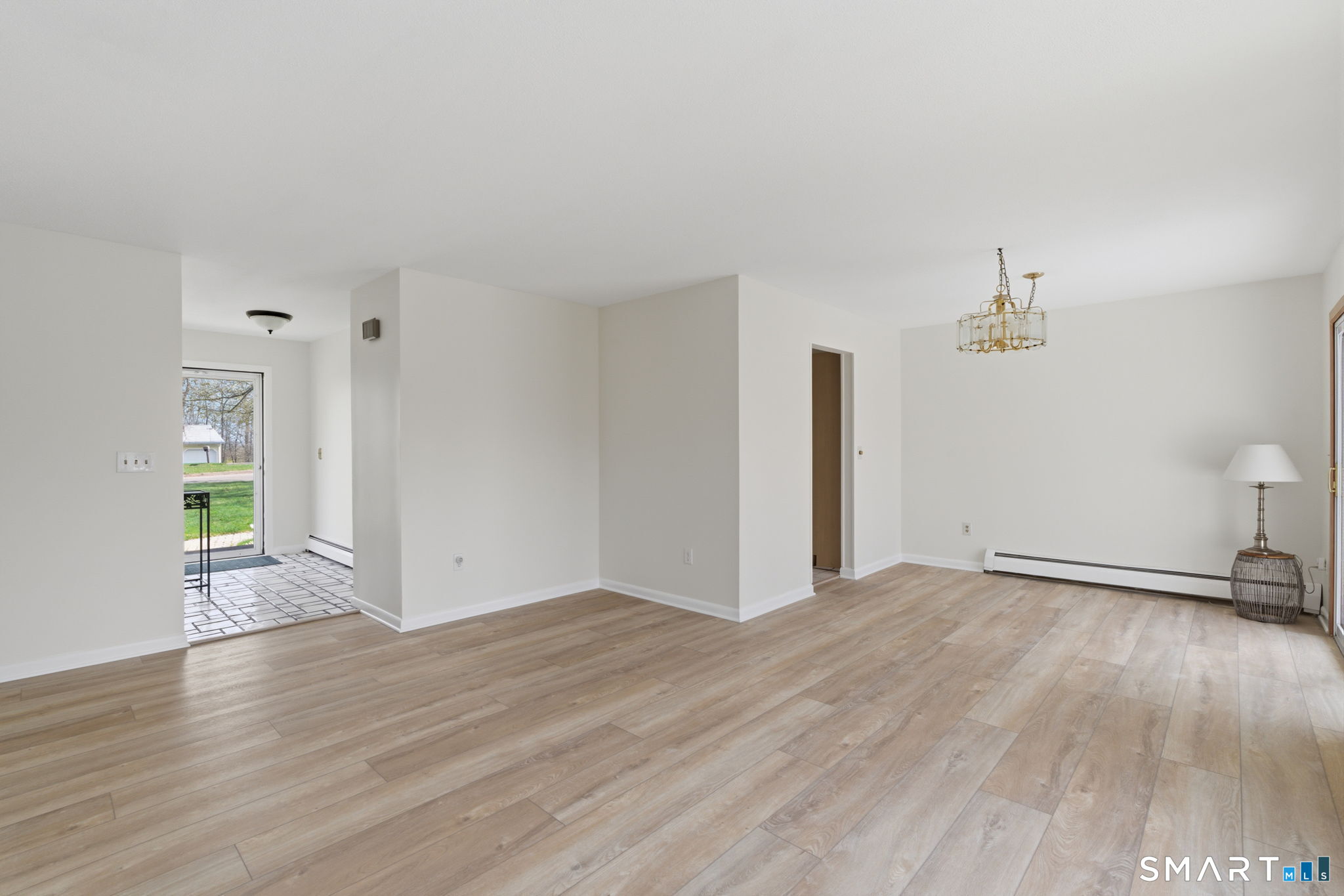 50 Stratton Court Hamden, CT 06514 - Photo 14 of 39