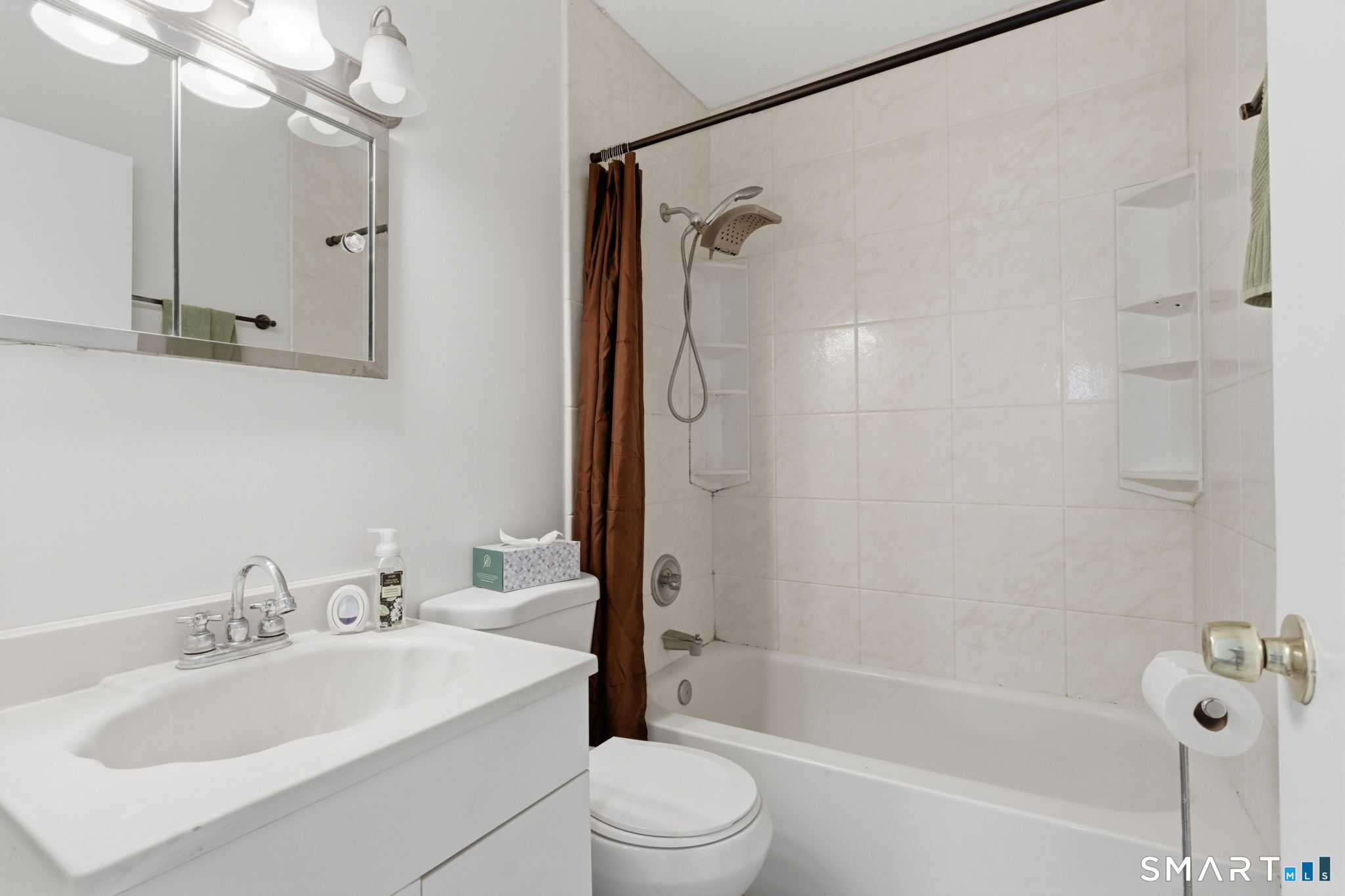 50 Stratton Court Hamden, CT 06514 - Photo 33 of 39