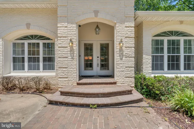 $4,800 | 13716 Molly Berry Road, Brandywine, MD 20613