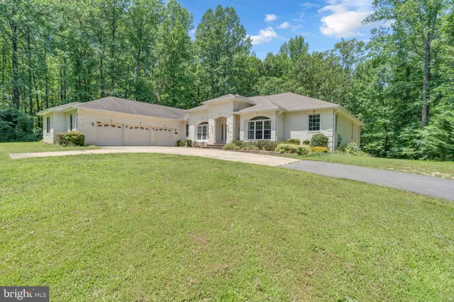 $4,800 | 13716 Molly Berry Road, Brandywine, MD 20613