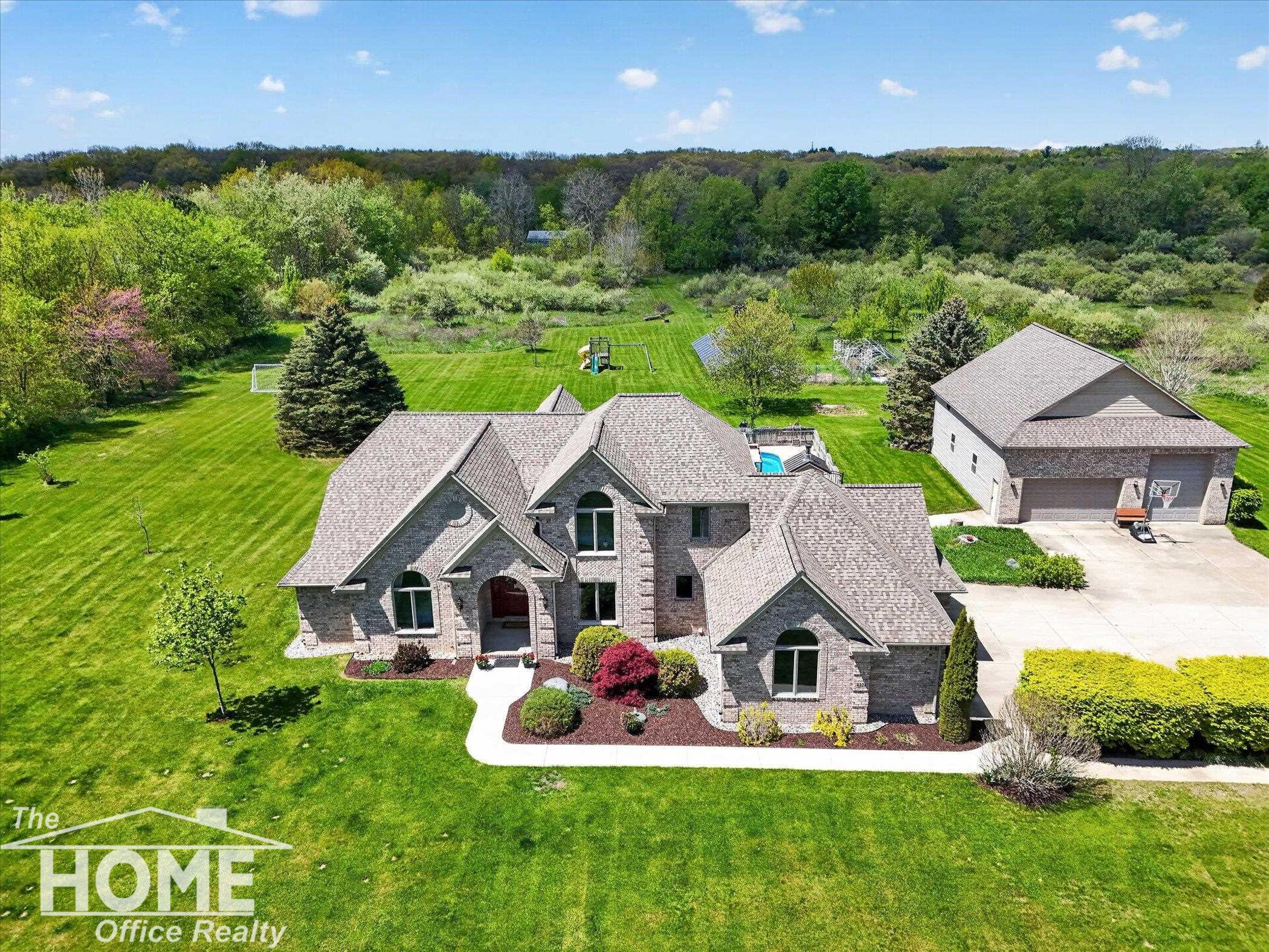 4324 Waugh Road Owosso, MI 48867 - Photo 1 of 86