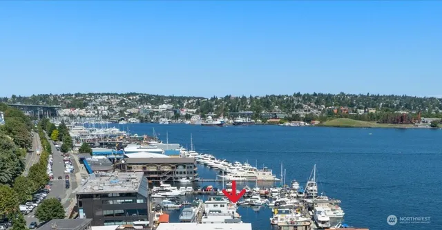 $79,500 | 2040 Westlake Avenue North, Unit 10, Seattle, WA 98109